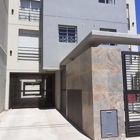 Departamento Witcomb Con Estacionamiento Apartamento Bahía Blanca Exterior foto